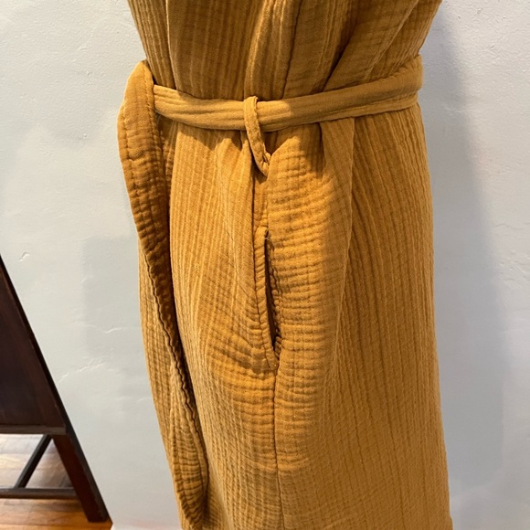 Parachute Golden Textured Robe - Picture 4 of 9